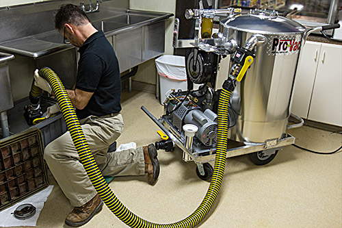 رفع الدهون المجمدة بالكمبروسر